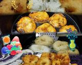 A picture of step 3 of South Indian Savoury Doughnuts or Medu Vadas.