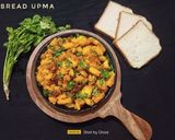 A picture of step 9 of Bread Upma.