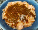รูปขั้นตอนการทำที่ 3 ของ น้ำซอสราดหน้าไก่