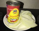 Hình bước làm 1 của món Sốt cá mòi