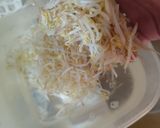 Foto langkah ke 2 dari resep 콩나물 무침||Kong Namul Muchim (Banchan/Side Dish/Tumisan/Pendamping sajian) ala Korea.