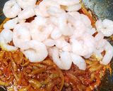 A picture of step 3 of King prawns & pointed peppers biryani.