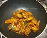 Foto langkah ke 5 dari resep Ayam Kam Heong Chinese Style.