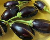 A picture of step 1 of Achari Baigan.