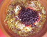 Foto del paso 7 de la receta: Tajín marroquí de pollo y pasas