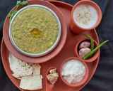 A picture of step 7 of Bajre ki khichdi (pearl millet khichdi).