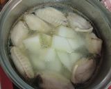 รูปขั้นตอนการทำที่ 2 ของ ต้มจืดปีกไก่ใส่ฟัก เมนูเด็ก 2 ขวบ