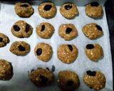 Foto del paso 4 de la receta: Galletas integrales con pasas para diabéticos 🍪💗
