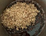 Foto langkah ke 2 dari resep Weetbix Chocolate Slice.