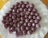 Foto langkah ke 2 dari resep Kolak Biji Salak Ubi Ungu.