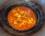 Foto langkah ke 6 dari resep Cumi Asam Manis Terung Asam (Rimbang/Terung Dayak).