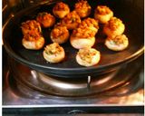 A picture of step 7 of Saucy shrimp stuffed mushrooms.
