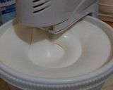 Foto langkah ke 4 dari resep Ice Cream Susu Trio.