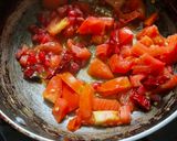 A picture of step 5 of Tomato Curry.