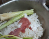 Foto langkah ke 1 dari resep Bubur simple.