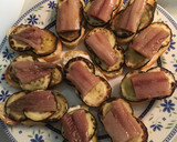 Foto del paso 3 de la receta: Tapa de calabacín con sardina de Santoña