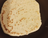 Foto del paso 2 de la receta: Panes en la sartén súper rápidos🫓😋