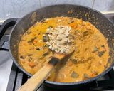 Une image de l'étape 22 de Dahl au curry jaune, légumes, cajous et gingembre au lait de coco.