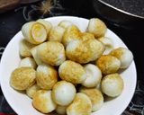 Hình bước làm 2 của món Thịt viên trứng cút nấm hương kho tương & dầu hào & nước mắm