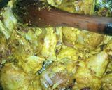 A picture of step 4 of Chicken curry.