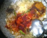 A picture of step 2 of Baingan da Bharta.