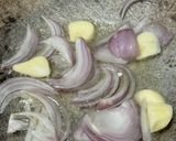 Gambar langkah 3 resipi Tauhu dan terung goreng tumis.