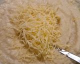 A picture of step 2 of Cauliflower based pizza.