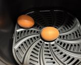 Foto del paso 2 de la receta Huevos duros con la Air Fryer