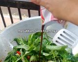 Foto langkah ke 4 dari resep Tumis sayur kangkung bakso saos tiram rumahan sedap.