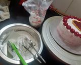 રેડ વેલવેટ ફ્રેશ ક્રીમ કેક (Red Velvet Fresh Cream Cake Recipe In Gujarati) રેસીપી સ્ટેપ8ફોટો