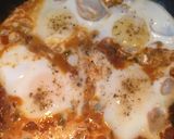 A picture of step 9 of Shakshuka.