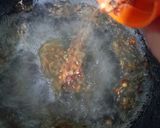 A picture of step 3 of Schezwan Rava Balls.