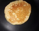 A picture of step 3 of Buttermilk Pancake.