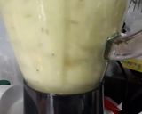 A picture of step 2 of Green fruit lemonade.