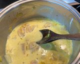 Foto del paso 5 de la receta: Pollo al curry con piña y leche de coco