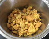 બેસન ના લાડુ (Besan Ladoo Recipe In Gujarati) રેસીપી સ્ટેપ2ફોટો