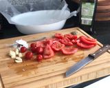 Foto del paso 1 de la receta: 🍅 Tomates asados Multitasking 🍅