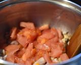Foto del paso 2 de la receta: Salsa simil boloñesa con pollo