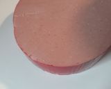 A picture of step 1 of Olive Loaf Luncheon Meat.