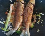 Foto langkah ke 3 dari resep Bandeng Kecap Pedas.