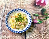Hình bước làm 4 của món Cơm Chiên Tôm Trứng