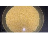 A picture of step 1 of Dal Moradabadi.