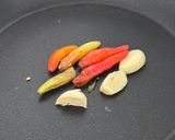 Foto langkah ke 1 dari resep Sambal Bawang tanpa Minyak.