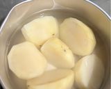 Foto langkah ke 1 dari resep 287. Potato Balls.