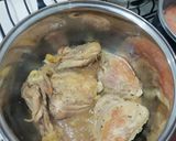 Foto del paso 5 de la receta: Pollo en su jugo con verduras 🍗🥦🥕🥔