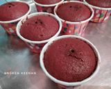 Foto langkah ke 7 dari resep Red Velvet Cupcake (No Mixer).