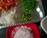 लेफ्टओवर रोटी की चाट(leftover roti ki chaat recipe in hindi) रेसिपी चरण 1 फोटो