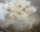 Hình bước làm 1 của món Chân gà sốt Thái dưa leo
