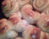 Foto del paso 6 de la receta: Medialunas y rueditas
