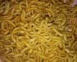 Foto langkah ke 3 dari resep Mie Goreng Telor.